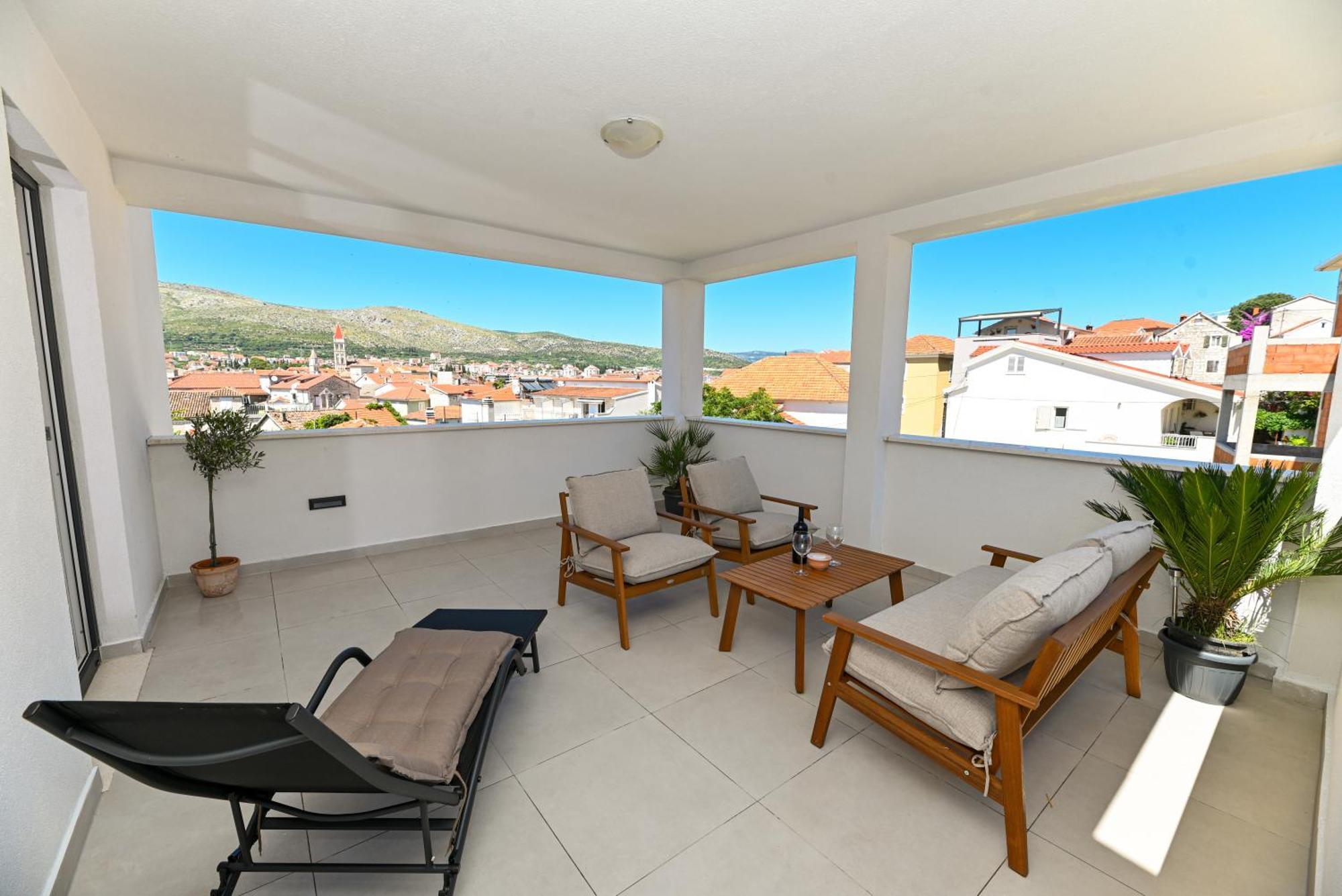 Downtown Apartments Maar Trogir Luaran gambar