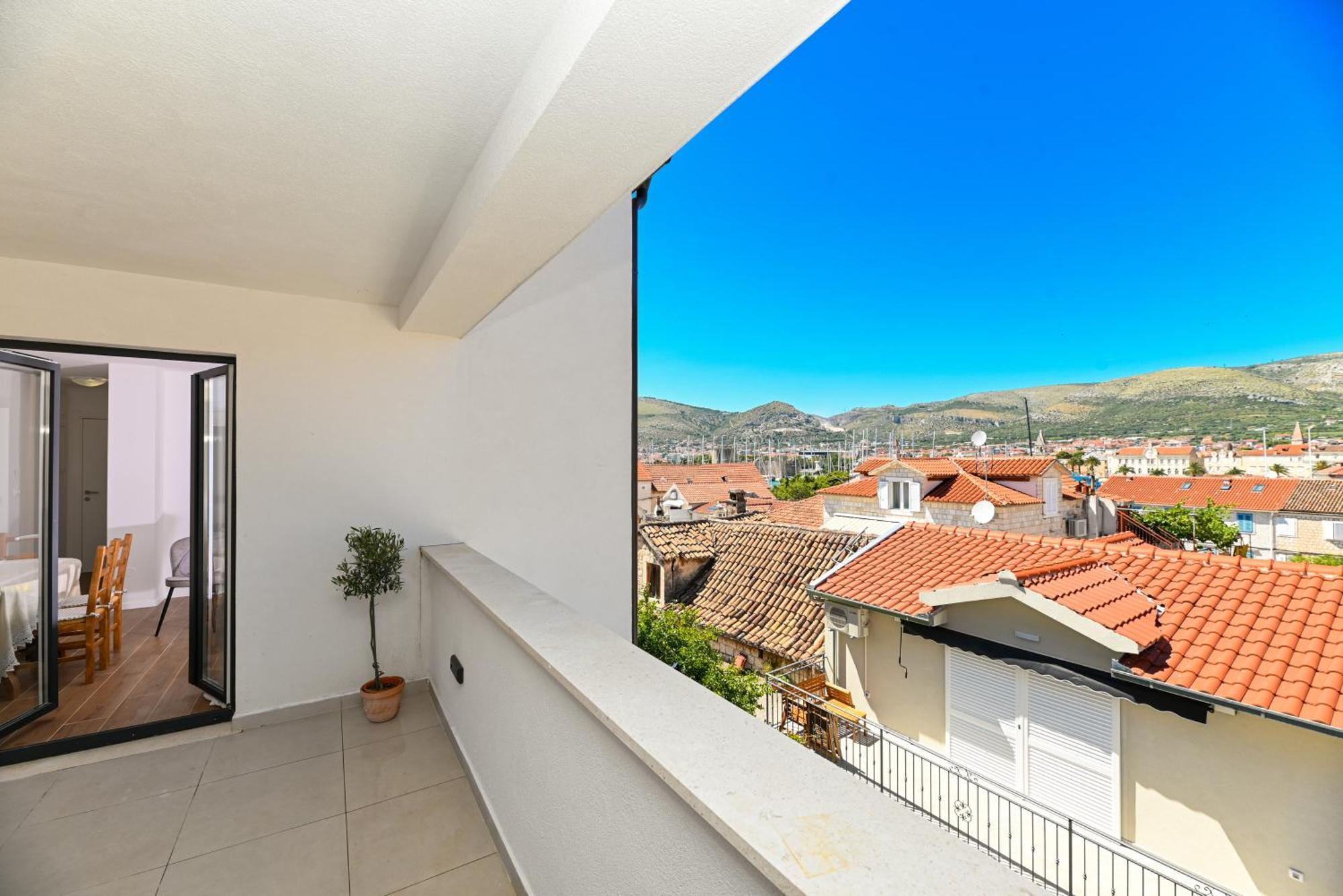 Downtown Apartments Maar Trogir Luaran gambar