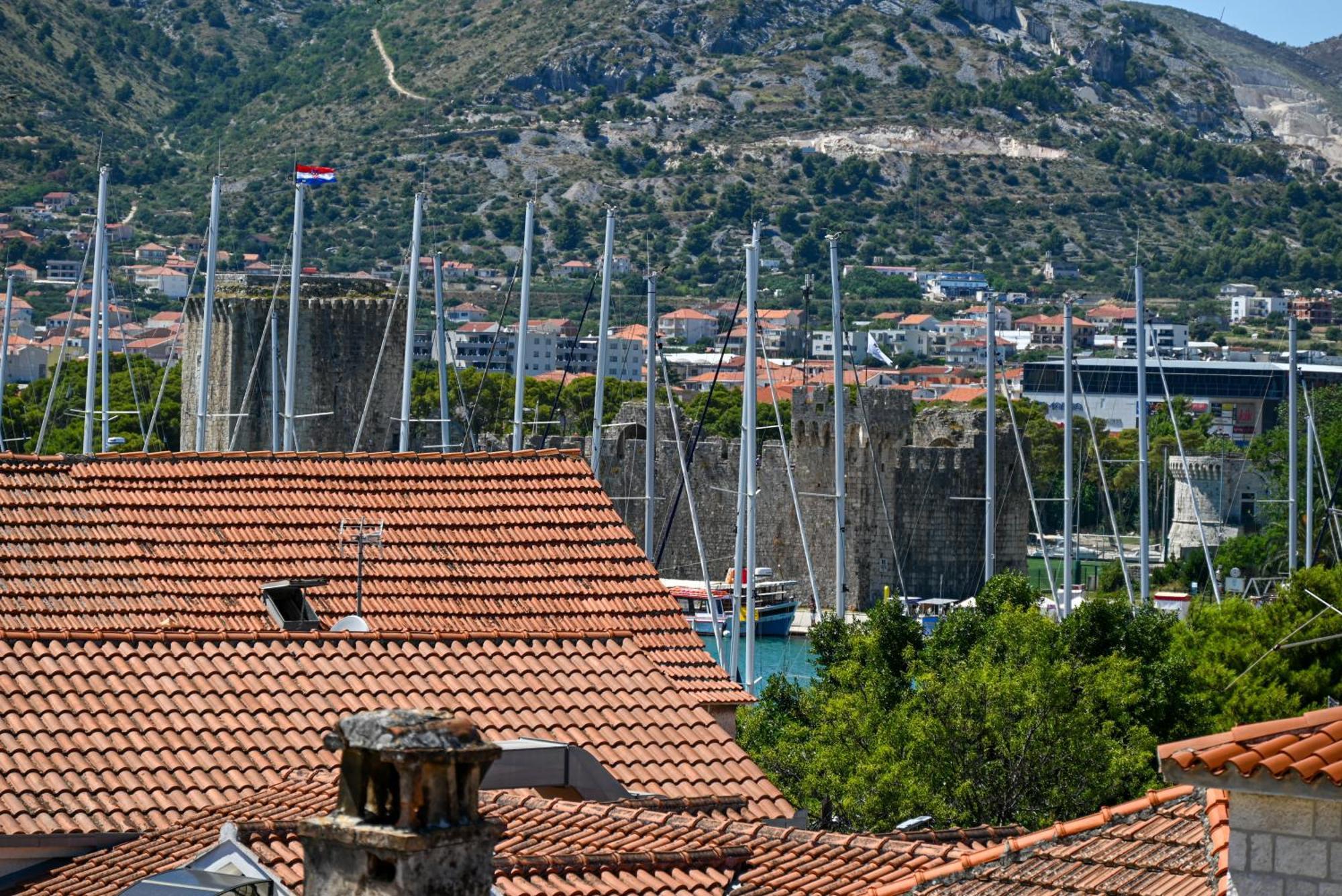 Downtown Apartments Maar Trogir Luaran gambar
